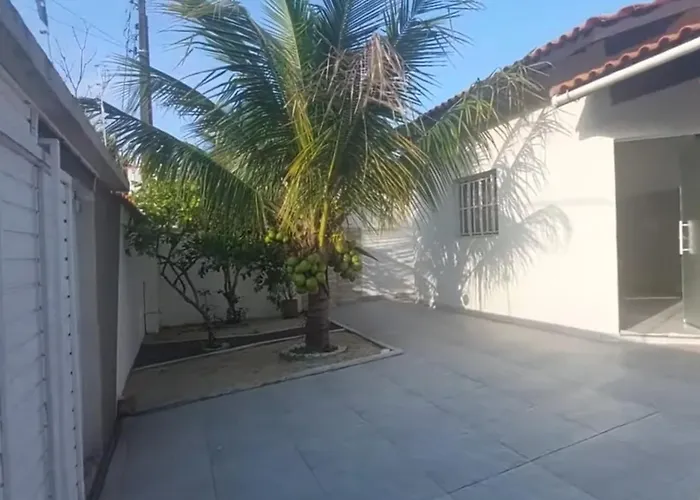 Casa Terrea Aconchegante Com Piscina Proximo Da Praia
